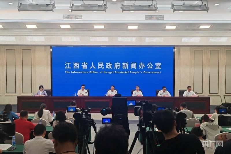 江西已基本形成“公、铁、水、空”立体交通网