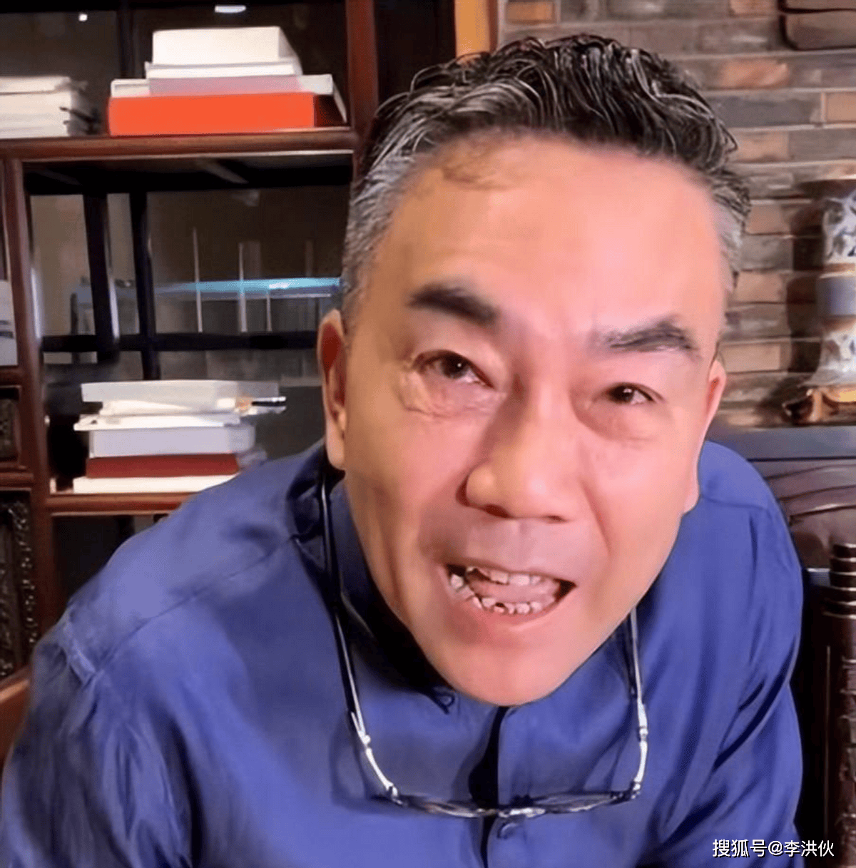 相声圈高级互怼，郭德纲用段子回应杨议等人炮轰，解气又不失礼貌