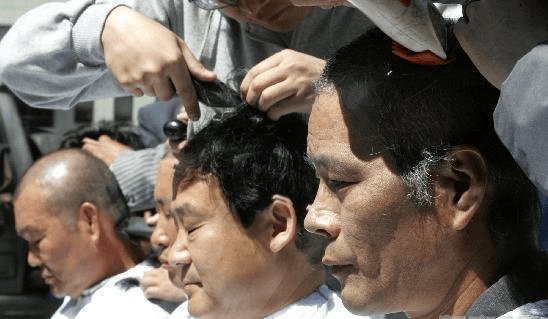 一颗白菜折合人民币105块：韩国人，真的饿死也不吃“外国菜”？