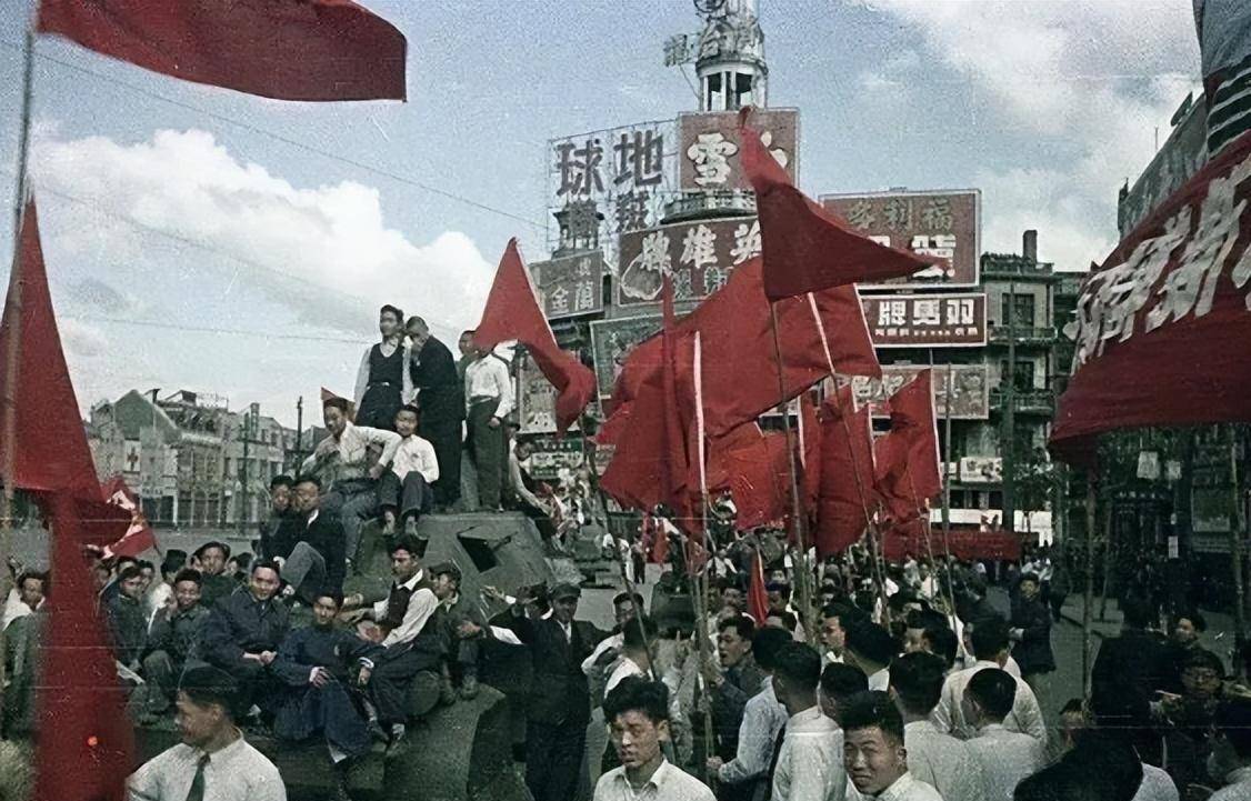 解放初期，资本家口出狂言：不让人民币进入上海！最终倾家荡产