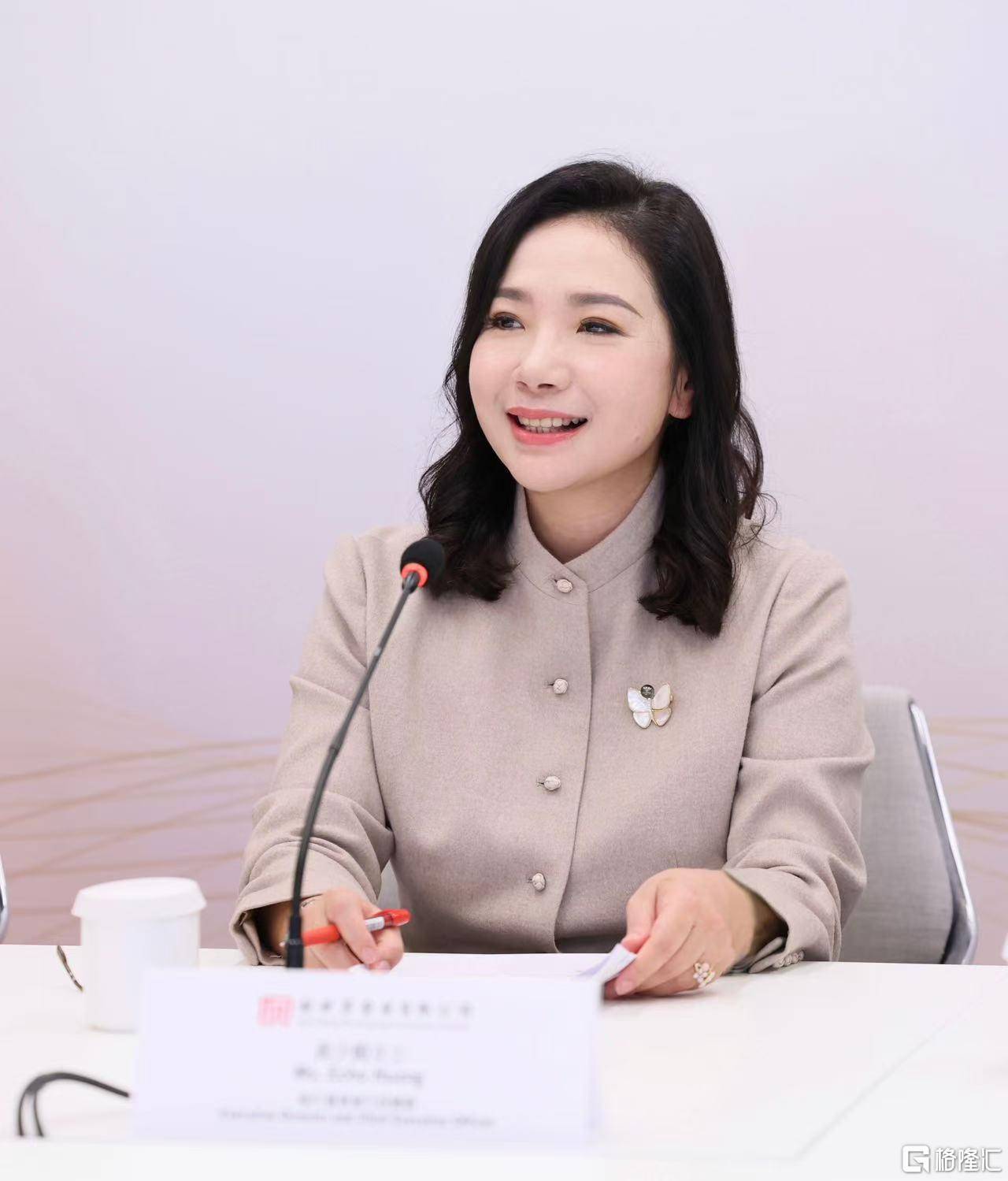黄少媚首份“成绩单”出炉：新世界多项指标稳中向好，内地销售目标调高至140亿人民币